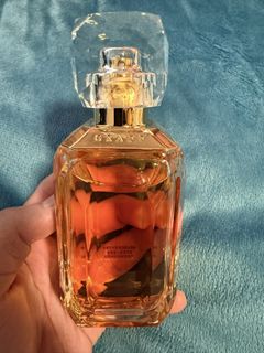 (Category: ) located in . Submitted by perfumeshopsg (Listing ID 1468731847, Image 1). Description: .