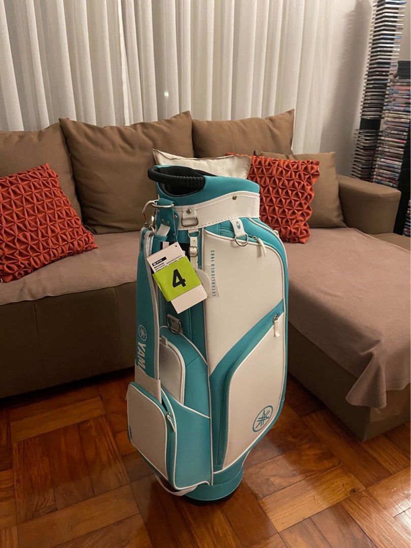 Green Y23 CBL Yamaha Golf Bag (Category: Other Sports Equipment and Supplies) located in Manila. Submitted by charles_limcaco (Listing ID 1468722816, Image 2). Description: Green Y23 CBL Yamaha Golf Bag with Removable Shoe Case Brand New Selling for only P12,000 Price is Negotiable! Can do meetups in Alabang, delivery will be at buyers expense SRP: P16,000 RFS: Won in a raffle.