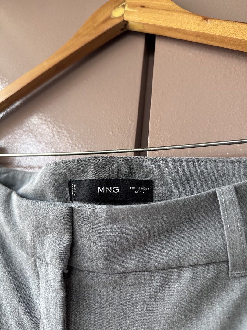 Grey Mango trousers (Category: Other Bottoms) located in Abucay. Submitted by closetofaca (Listing ID 1468799845, Image 3). Description: Waist: up to 32” .