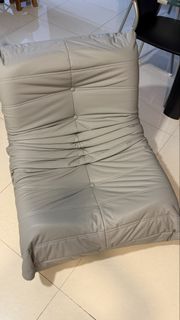 (Category: ) located in . Submitted by cath91 (Listing ID 1468713204, Image 1). Description: .