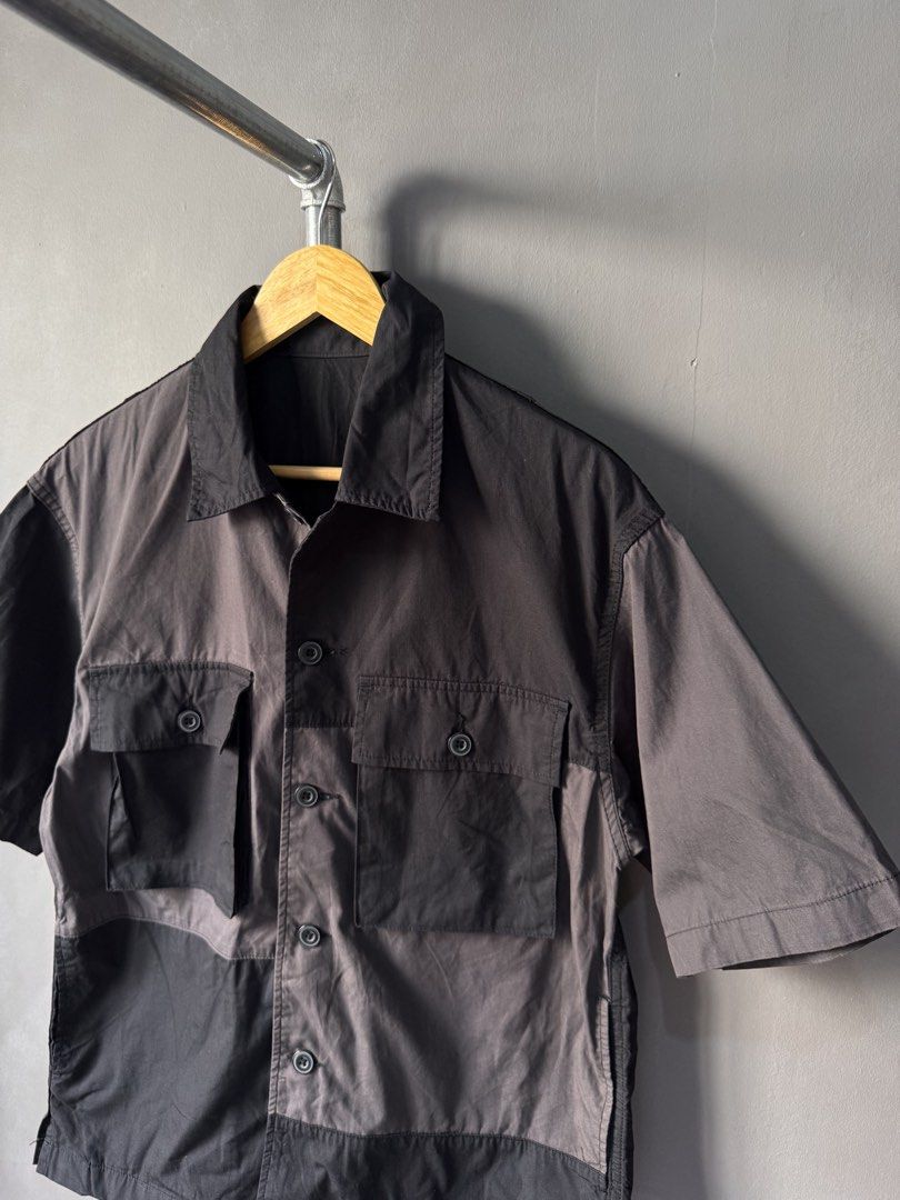GU - Utility button Up shirt (Category: Activewear) located in Cabuyao City. Submitted by _streetflavor (Listing ID 1468786977, Image 3). Description: GU - Utility button Up shirt Excellent Size: Small fits medium boxi Length: 27 Width: 22 -880 pesos Dm.