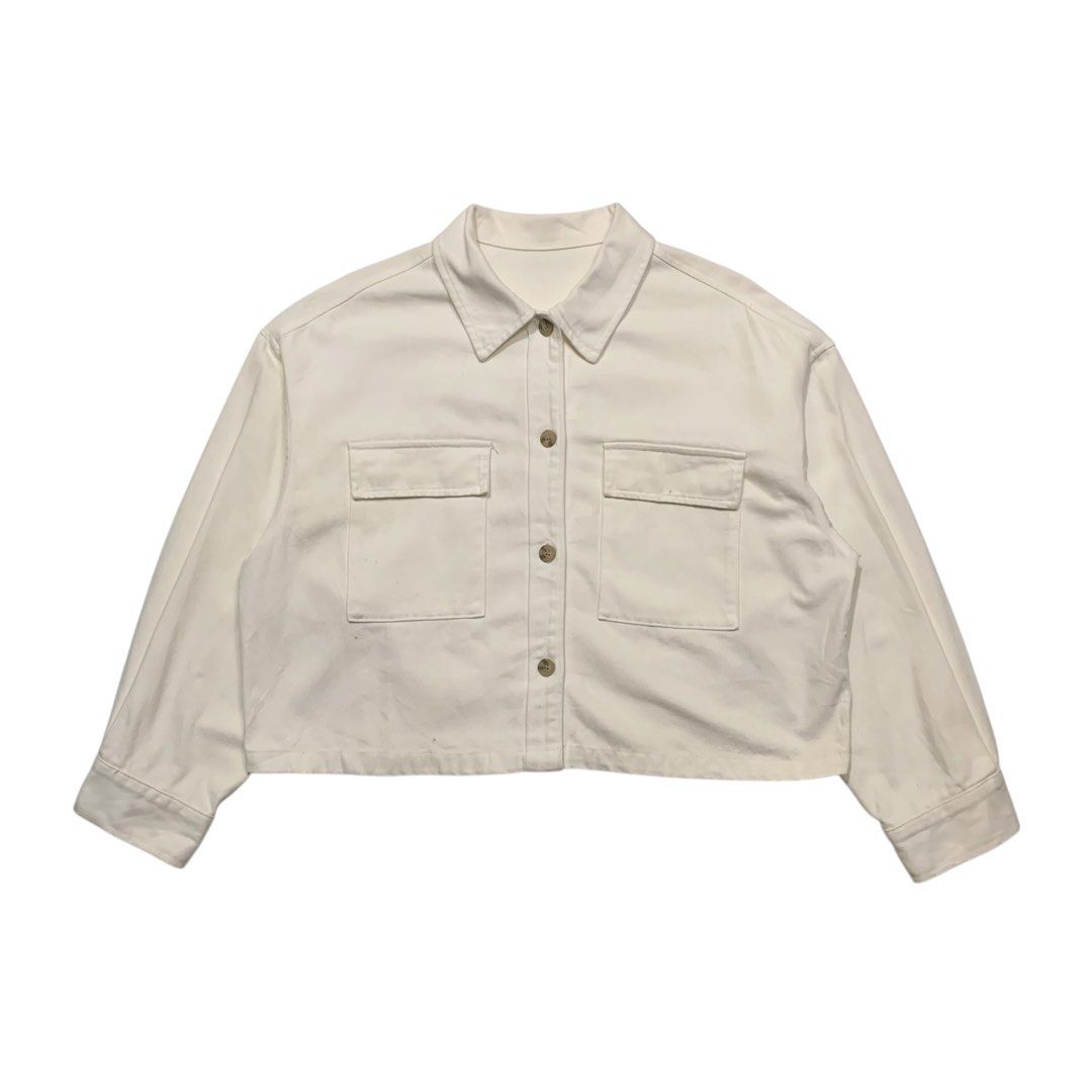GU japan Buttondown Cropped Canvass Jacket (Category: Coats, Jackets and Outerwear) located in Baguio. Submitted by thesecretshop_ph (Listing ID 1468768076, Image 1). Description: Size:XL Lenght: 23” Width: 25” Issue: Needs Wash Fresh Looots.