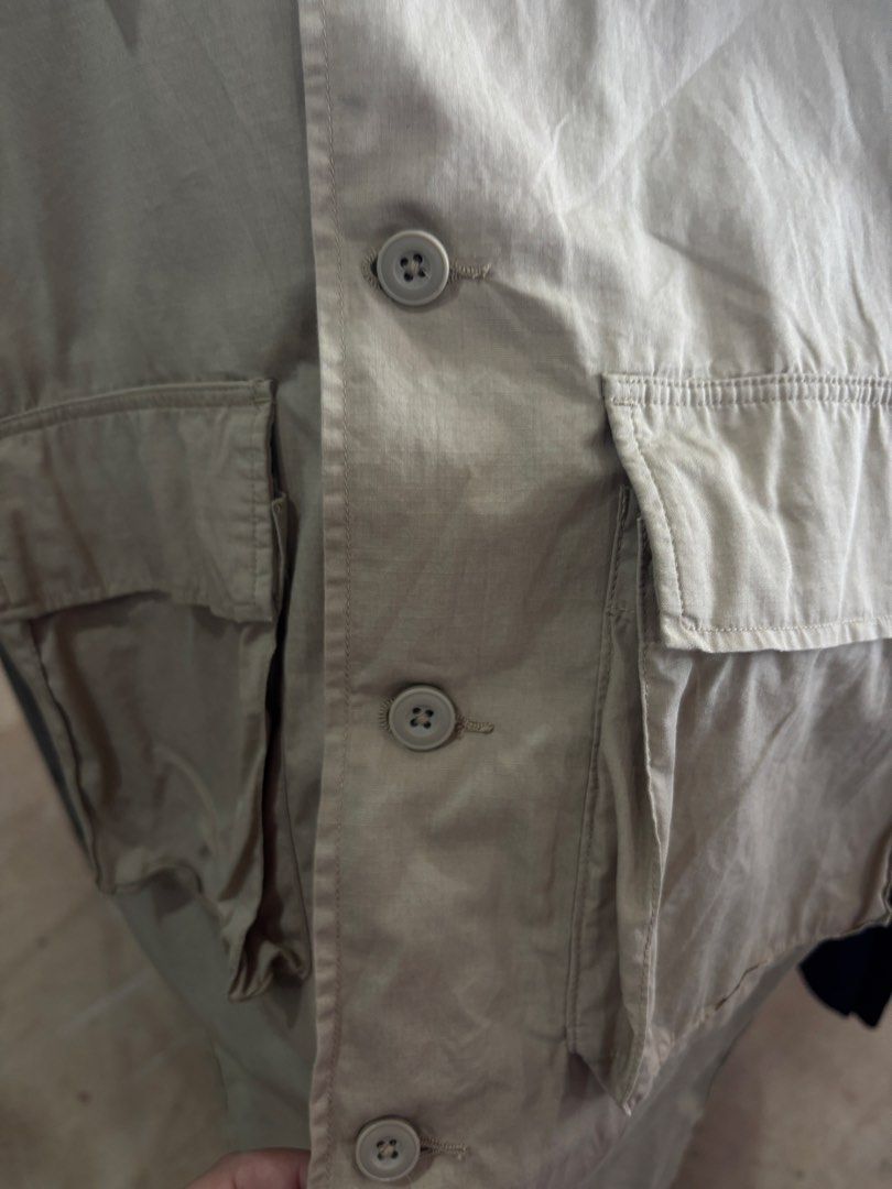 GU Utility Polo Shirt (Category: Tshirts & Polo Shirts ) located in Puerto Princesa. Submitted by 18arc (Listing ID 1468760561, Image 2). Description: GU Utility Polo Has minor stains sa kwelyo.