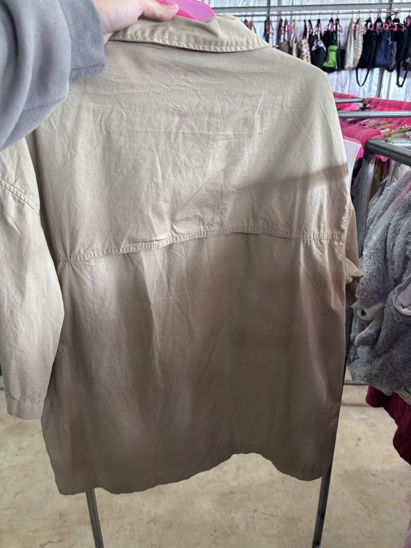 GU Utility Polo Shirt (Category: Tshirts & Polo Shirts ) located in Puerto Princesa. Submitted by 18arc (Listing ID 1468760561, Image 3). Description: GU Utility Polo Has minor stains sa kwelyo.