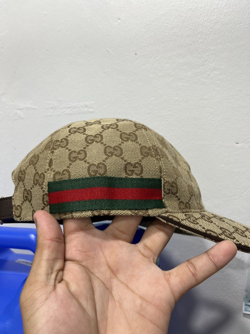 Gucci cap (Category: Caps & Hats) located in Manila. Submitted by madisonkros (Listing ID 1468776415, Image 2). Description: Gucci cap Authentic Med 58cm Like new 8,500 .