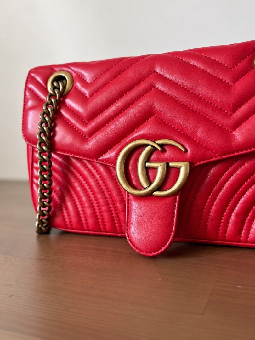 Gucci GG Marmont (Category: Cross-body Bags) located in Manila. Submitted by myshiekins (Listing ID 1468860701, Image 2). Description: Güccï GG Marmont Matelassé Shoulder Bag Rank: B (Good) ₱1,950 ONLY! Japan-sourced. 🇯🇵 With tag and coded! DISCLAIMER: We are an independent preloved bag shop and are not affiliated with any brands featured on this page. All trademarks and brand names remain the property of their respective owners..