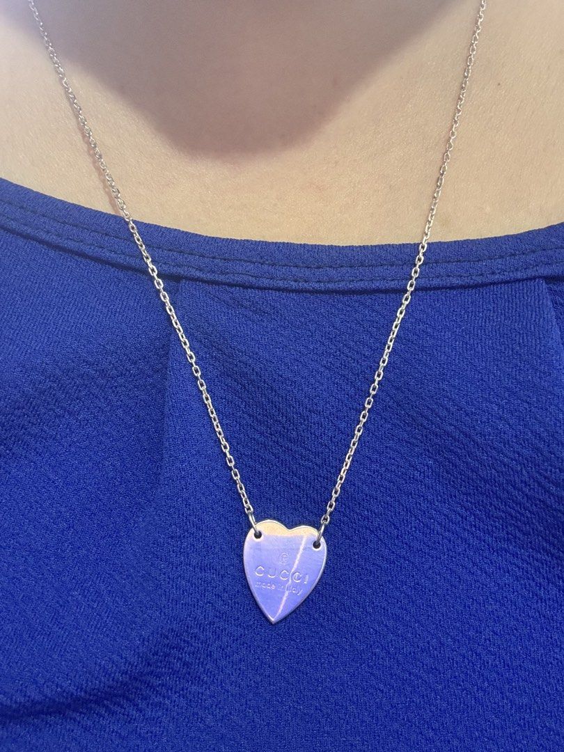 Gucci heart necklace (Category: Necklaces) located in Muntinlupa City. Submitted by xiez1209 (Listing ID 1468769735, Image 1). Description: Gucci heart necklace 6,000 only Comes with box, manuals and paperbag.
