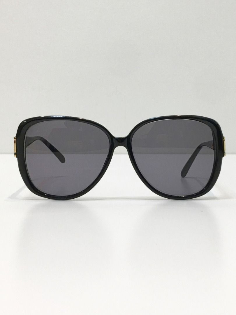 GUCCI Oversized Sunglasses - Preloved Authentic (Category: Luxury Accessories) located in Santa Rosa. Submitted by brandieshoppe (Listing ID 1468789717, Image 3). Description: ✅ Authentic/Original Preloved ✅ From Japan Auction ✅ Money-back Guaranteed If Proven Fake ✅ Message Us For More Details ✅ Open for Layaway Disclaimer: All items sold are preloved unless otherwise stated as brand new. As pre-owned items, signs of previous use, wear, or age m