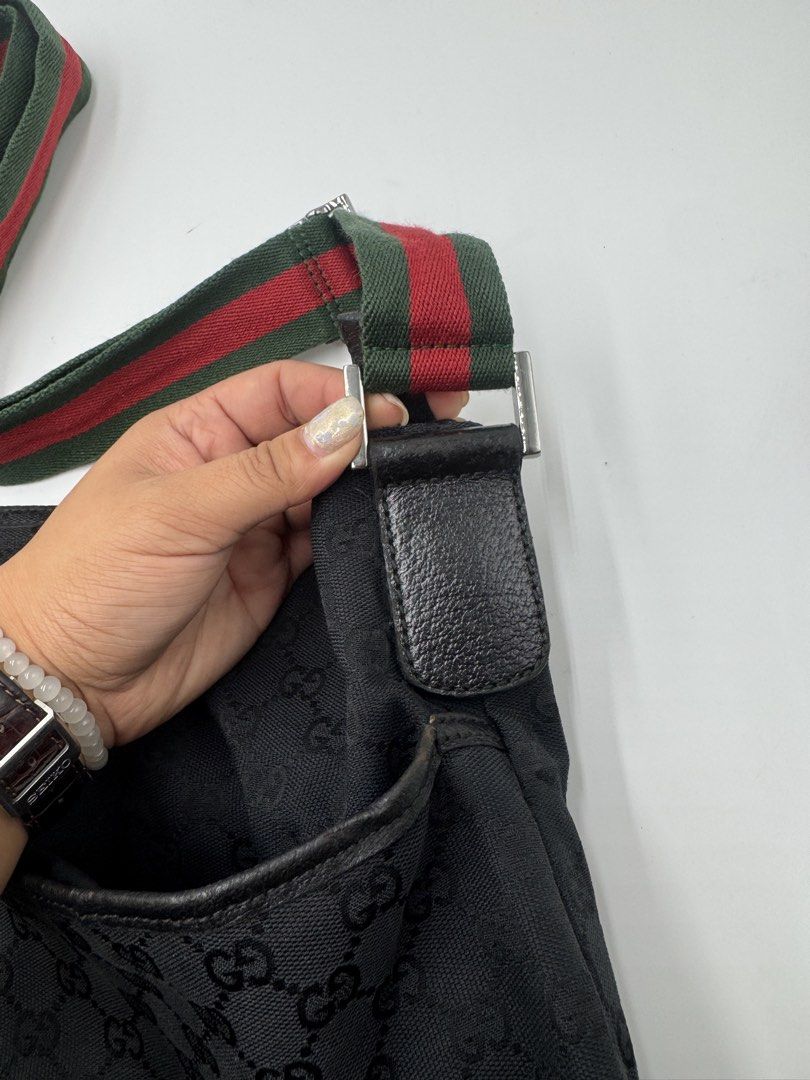 GUCCI project crossbody (Category: Luxury Bags & Wallets) located in Cagayan de Oro. Submitted by KoaApparelAtbp. (Listing ID 1468905200, Image 2). Description: Has many runs but not ripped. Can fit 14" laptop crossbody bag. Black color not faded.