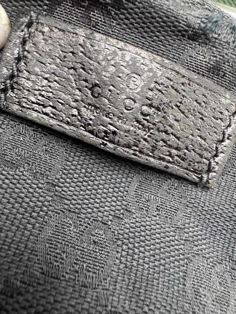 GUCCI project crossbody (Category: Luxury Bags & Wallets) located in Cagayan de Oro. Submitted by KoaApparelAtbp. (Listing ID 1468905200, Image 3). Description: Has many runs but not ripped. Can fit 14" laptop crossbody bag. Black color not faded.