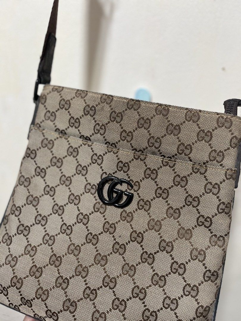Gucci Sling (Category: Sling Bags) located in Muntinlupa City. Submitted by genepaxs (Listing ID 1468921405, Image 2). Description: See photo Negotiable Meetup within Muntinlupa area COD thru lalamove only Shipping thru J&T /LBC Fb main @generayq IG main @genepaxs Fb page @genepaxs.