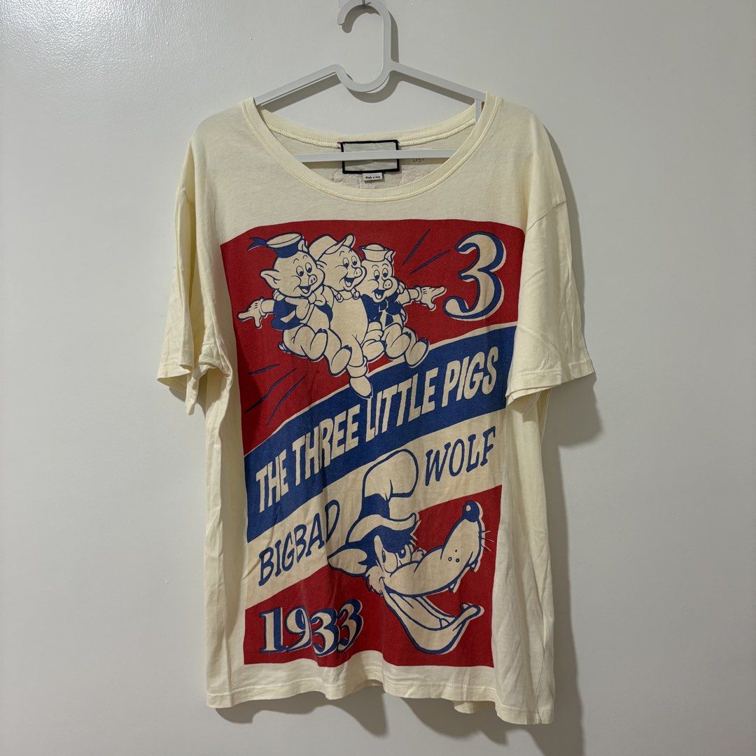 Gucci Disney Three Little Pigs Oversized Shirt (Category: Shirts) located in Bulacan. Submitted by laleesa_ (Listing ID 1468813021, Image 1). Description: 20W x 27L Best Fit L-XL.