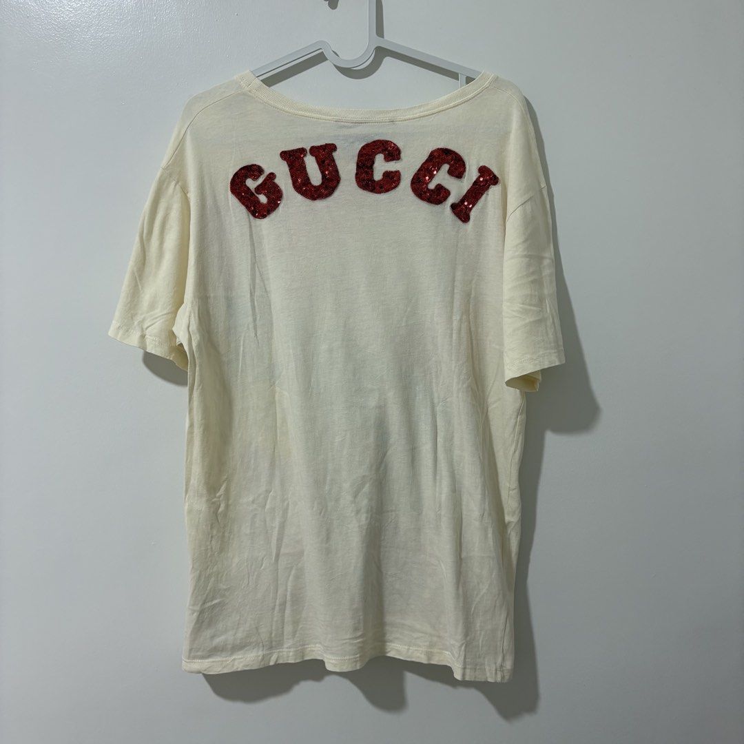 Gucci Disney Three Little Pigs Oversized Shirt (Category: Shirts) located in Bulacan. Submitted by laleesa_ (Listing ID 1468813021, Image 2). Description: 20W x 27L Best Fit L-XL.