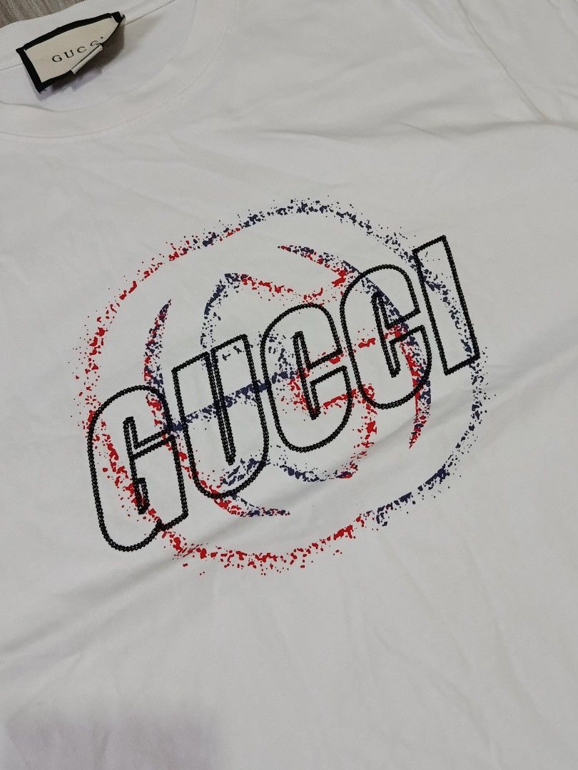 GUCCI TSHIRT (freeshipping) (Category: Tshirts & Polo Shirts ) located in Quezon City. Submitted by gyl-stop (Listing ID 1468850113, Image 2). Description: free shipping 19 x 26 excellent condi cr: 9.8/10 issue: none.