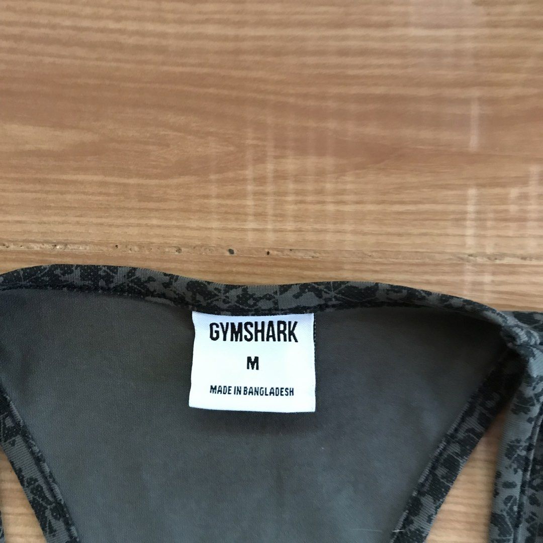 Gymshark Mens Tanktop (Category: Activewear) located in Cebu City. Submitted by whytruekoy (Listing ID 1468723966, Image 3). Description: Gymshark Mens Tanktop Authentic Size Medium W / 19 L / 28 Excellent.