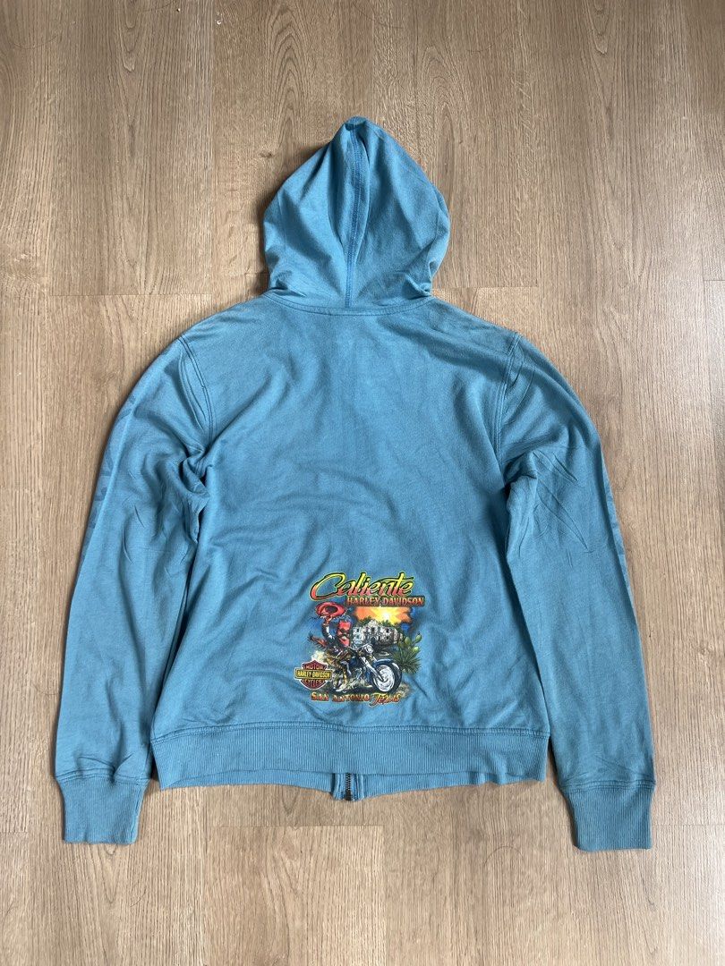 Harley Davidson ZIP-UP HOODIE (Category: Coats, Jackets and Outerwear) located in Angeles City. Submitted by mark.happenss (Listing ID 1468782693, Image 3). Description: HARLEY DAVIDSON “CALIENTE TEXAS” ZIP-UP HOODIE Waist: 18 Length: 22.