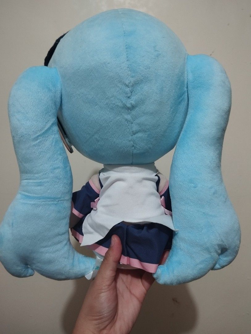 Hatsune Miku Birthday 2021 Version (Category: Plushies & Soft Toys) located in Manolo Fortich. Submitted by akane1997 (Listing ID 1468863698, Image 2). Description: Kindly manage your expectations ♡ These are preloved. Some items have stains due to storage, so kindly wash them again ♡ Location: Manolo Fortich, Bukidnon Can do meet ups within Manolo, Malaybalay, Valencia and Maramag ♡.