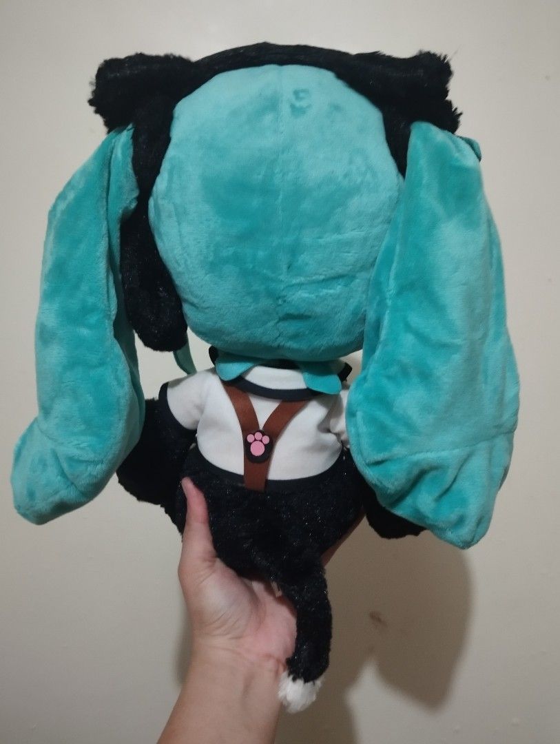Hatsune Miku Nyanko Version (Category: Plushies & Soft Toys) located in Manolo Fortich. Submitted by akane1997 (Listing ID 1468879105, Image 2). Description: Kindly manage your expectations ♡ These are preloved. Some items have stains due to storage, so kindly wash them again ♡ Location: Manolo Fortich, Bukidnon Can do meet ups within Manolo, Malaybalay, Valencia and Maramag ♡.