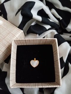 (Category: ) located in . Submitted by bettybellv (Listing ID 1468719365, Image 1). Description: .