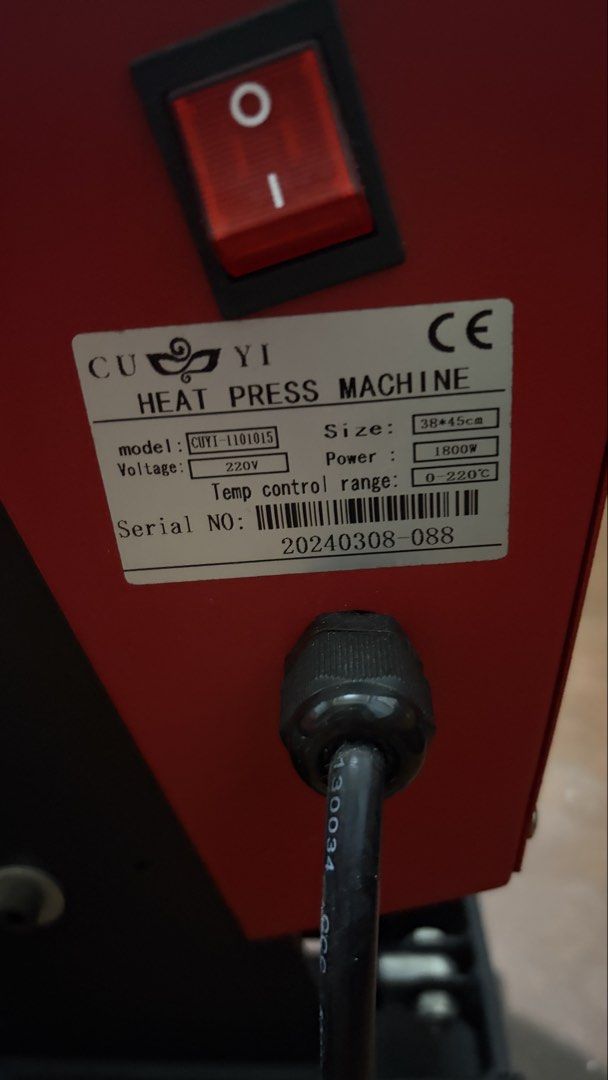 Heat Press Machine (Category: Printers, Scanners & Copiers) located in La Trinidad. Submitted by bodegathrift (Listing ID 1468851577, Image 3). Description: Cuyi A3 1800 watts 38x45 cm.