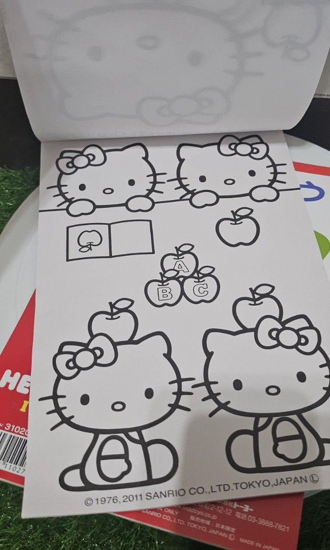Hello kitty sanrio sketch pad (Category: Stationery & School Supplies) located in Umingan. Submitted by liezelsona48963 (Listing ID 1468852501, Image 2). Description: 120 each 2 pcs available hello kitty sanrio sketch pad /coloring book mop gcash.