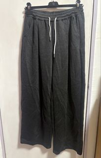 （分類：）位於 。 由 yanyi0905 提交（商品編號 1468872602，圖片 1）。簡介： 。