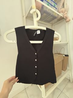 (Category: ) located in . Submitted by shopppthrift (Listing ID 1468781196, Image 1). Description: .