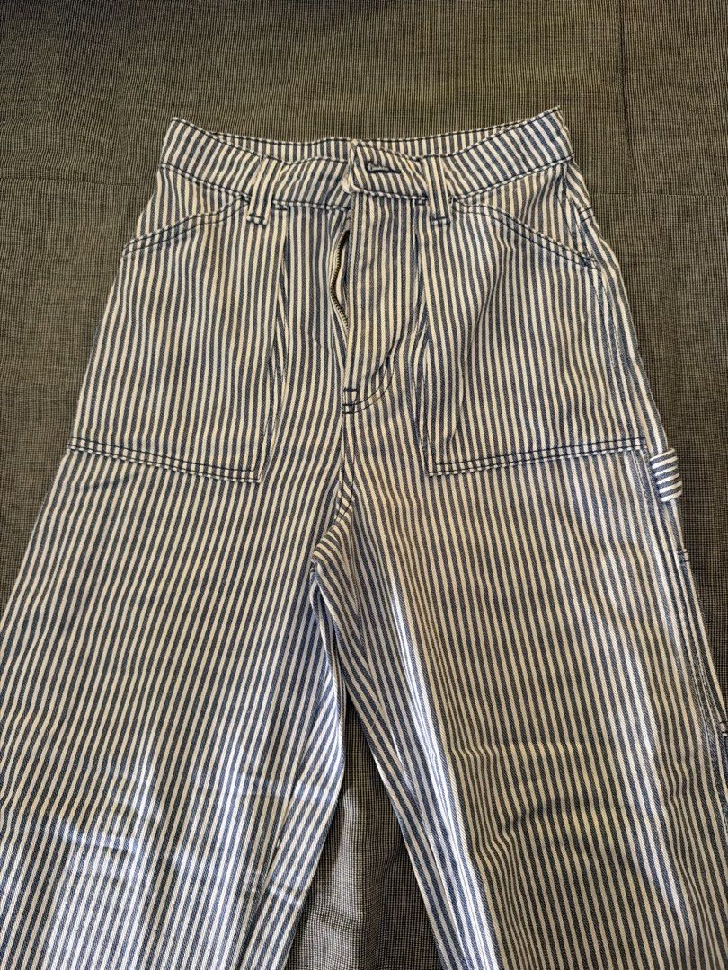 H&M Divided Blue Striped Pants (Category: Jeans) located in Manila. Submitted by jaehyun2829 (Listing ID 1468735325, Image 2). Description: - Brand: H&M Divided - Only used once - Style: Blue and white striped utility pants with straight leg fit - Size: EUR 32 / US 0 - Material: 100% cotton - Waist: High waist with zipper fly closure - Features: Front patch pockets and side hammer loop.