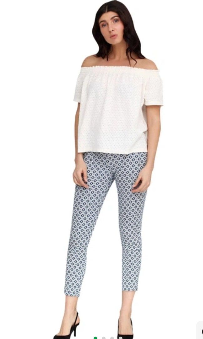 H&M Geo Print Stretch Pants (Category: Other Bottoms) located in Quezon City. Submitted by chph2nd (Listing ID 1468770055, Image 3). Description: .