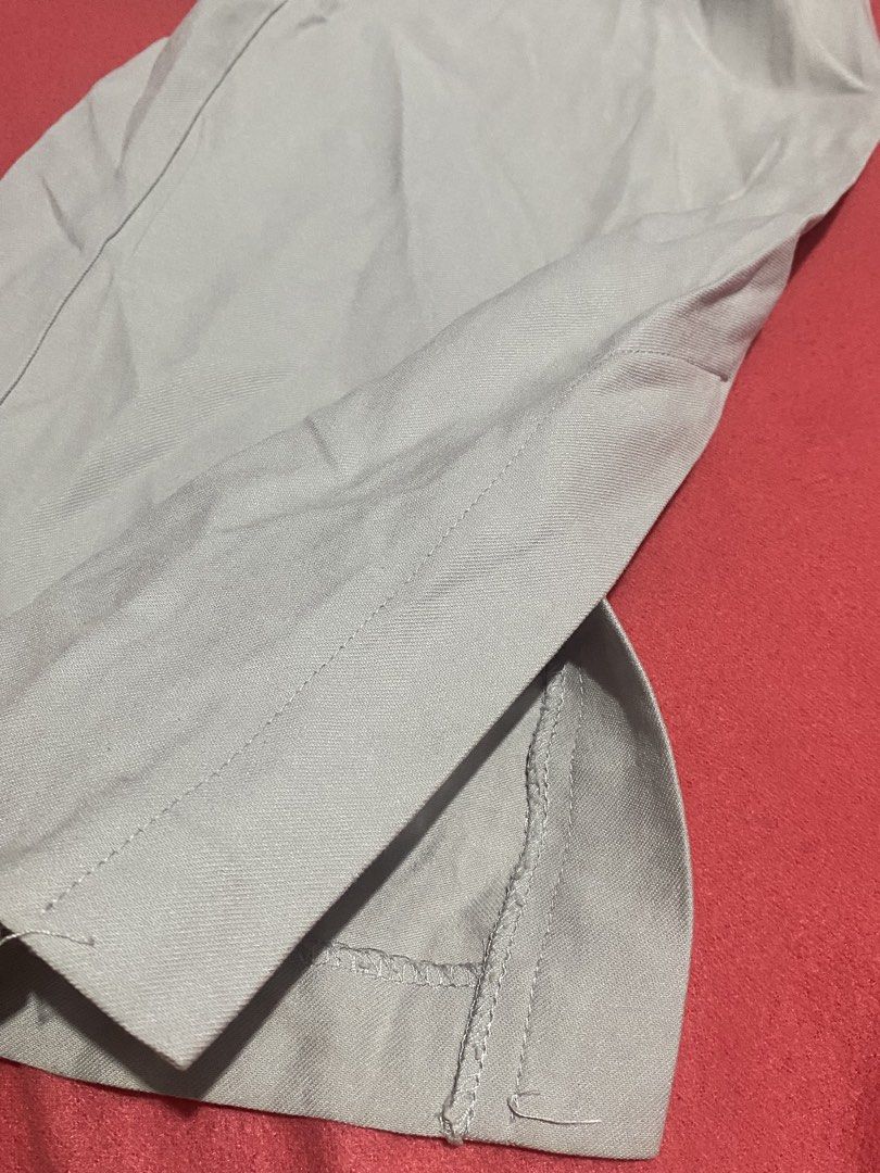 H&M Grey Trousers (Category: Other Bottoms) located in Naga. Submitted by thee.clutter.er (Listing ID 1468909268, Image 3). Description: fits s - m high waist wide leg .
