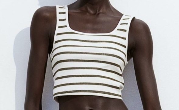 H&M Striped Ribbed Crop Top (Category: Shirts) located in Makati City. Submitted by andrae.thomas (Listing ID 1468888759, Image 3). Description: - Brand: H&M - Size: L - Design: Green and white stripes, scoop neck, sleeveless, ribbed texture Location: Makati Meet up: Taft, DLSU, CSB Shipping: Lalamove.