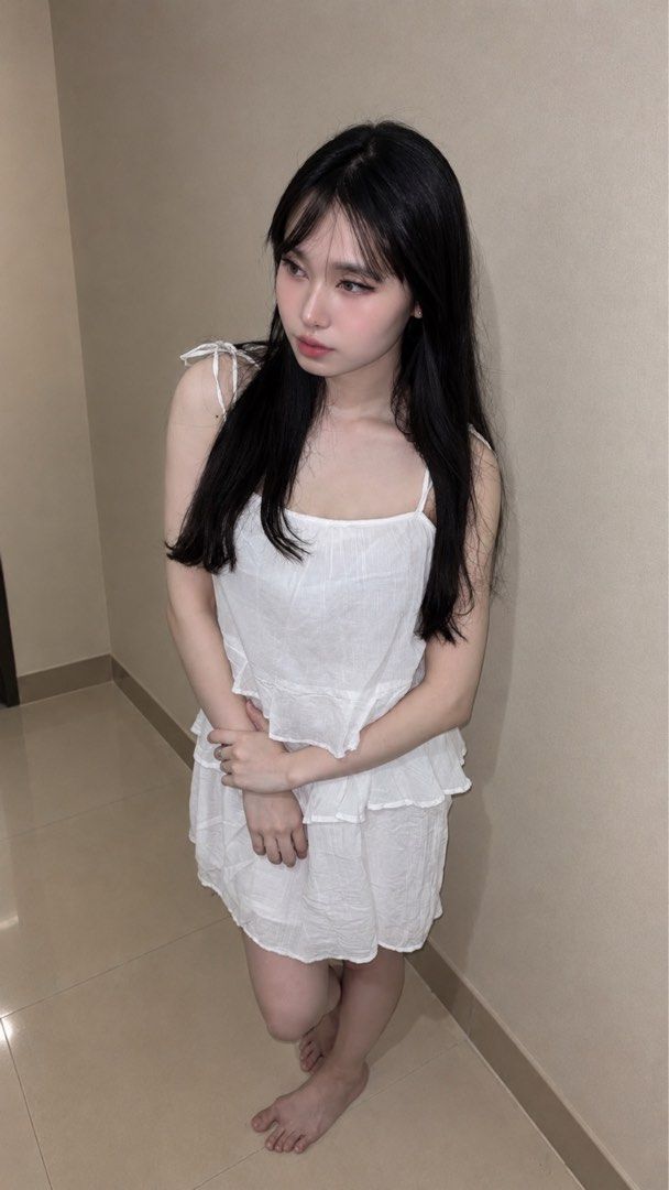 H&M White Dress (Category: Dresses) located in Manila. Submitted by lexiandco.ph (Listing ID 1468714923, Image 1). Description: 🤍 H&M White Dress Clean, classic, and effortlessly chic. ✨ DM to claim! 🛍️.