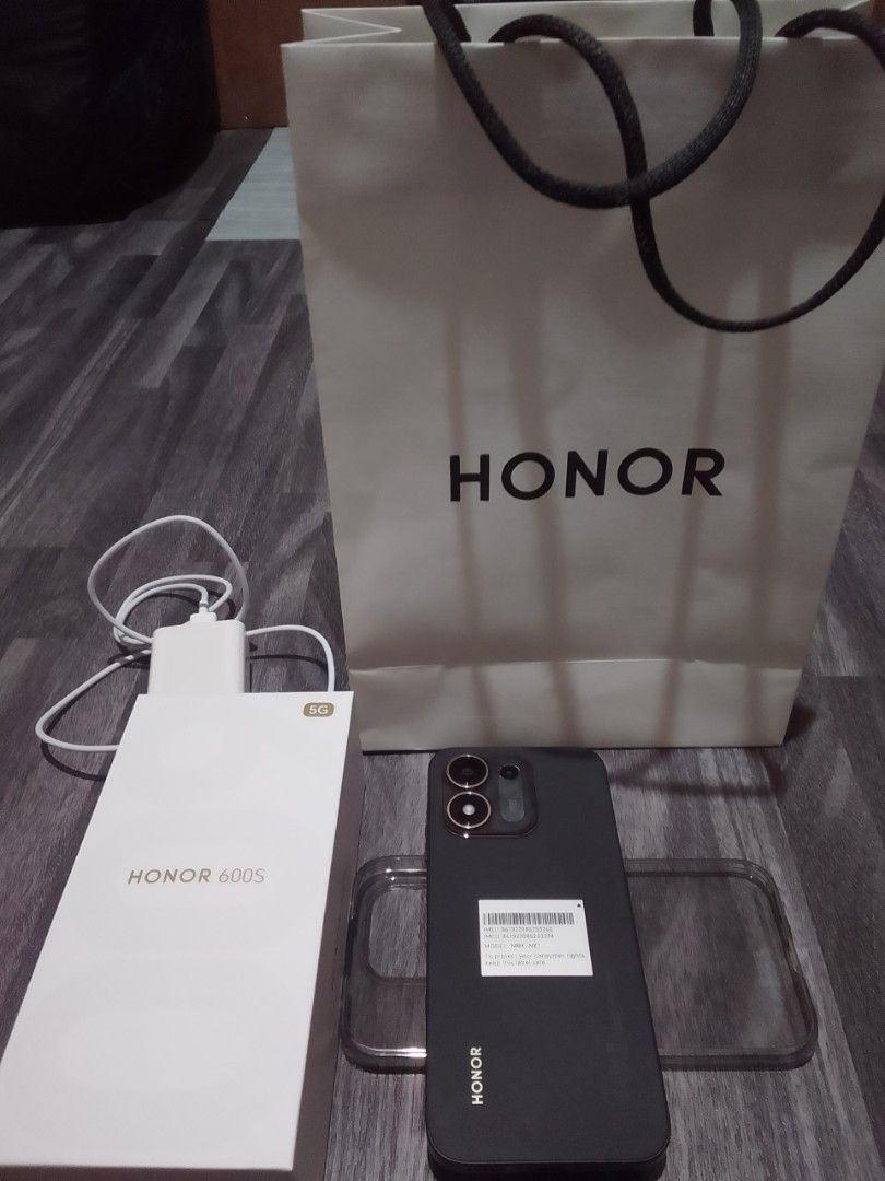 HONOR 600S 5G (Category: Android Others) located in Manila. Submitted by justffur (Listing ID 1468867514, Image 1). Description: 📱 FOR SALE: HONOR 600S 5G (256GB) Good for gaming Condition: Brand New Color: Velvet Black Complete with original box and accessories. Location: Pasay City Send a message or PM for inquiries! .
