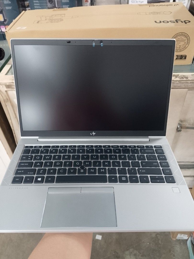 HP EliteBook Laptop Silver (Category: Laptops & Notebooks) located in Manila. Submitted by jlyn14 (Listing ID 1468780063, Image 1). Description: HP ELITE 840 G7 LAPTOP CORE I5-10TH GEN 16GB 256GB NVME.