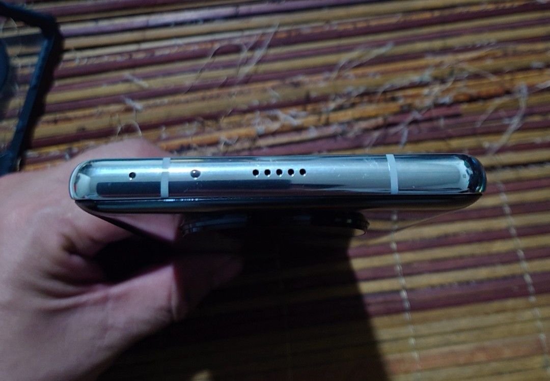 Final Offer Huawei mate 40 pro 5G brand new screen component + buttons+ frame+battery (Category: Huawei) located in Caloocan City. Submitted by frankie04 (Listing ID 1468855278, Image 3). Description: BEST OFFER today only! Sacrifice Sale!!! Para kang bumili ng brand new mate 40 pro Huawei Mate 40 pro black 8/256 5G Brand new (silver)screen component + battery replaced on September 13,2026 at Huawei sc SM North worth ₱20,184 with complete service