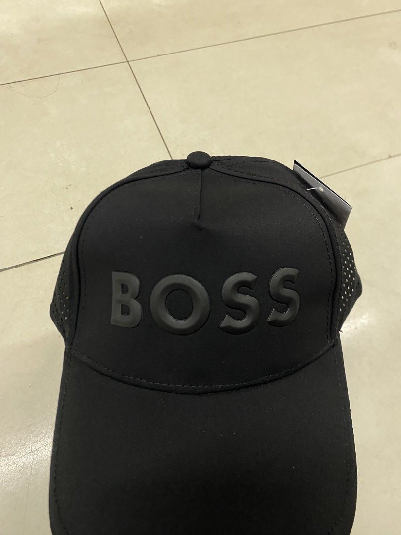hugo boss golf perforated quickdry cap (Category: Caps & Hats) located in Manila. Submitted by ownywest833 (Listing ID 1468747314, Image 2). Description: bnewl.