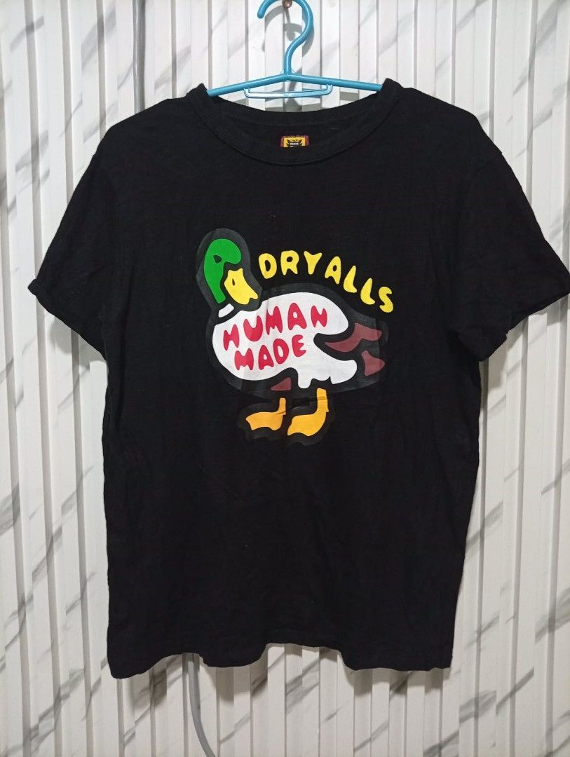 Human Made Unisex Duck T shirt (Category: Tshirts & Polo Shirts ) located in Barotac Nuevo. Submitted by john.pritz (Listing ID 1468774053, Image 1). Description: Human MadeUnisex Duck T shirt like new condi no issue Width 19 to 20 Length 25.