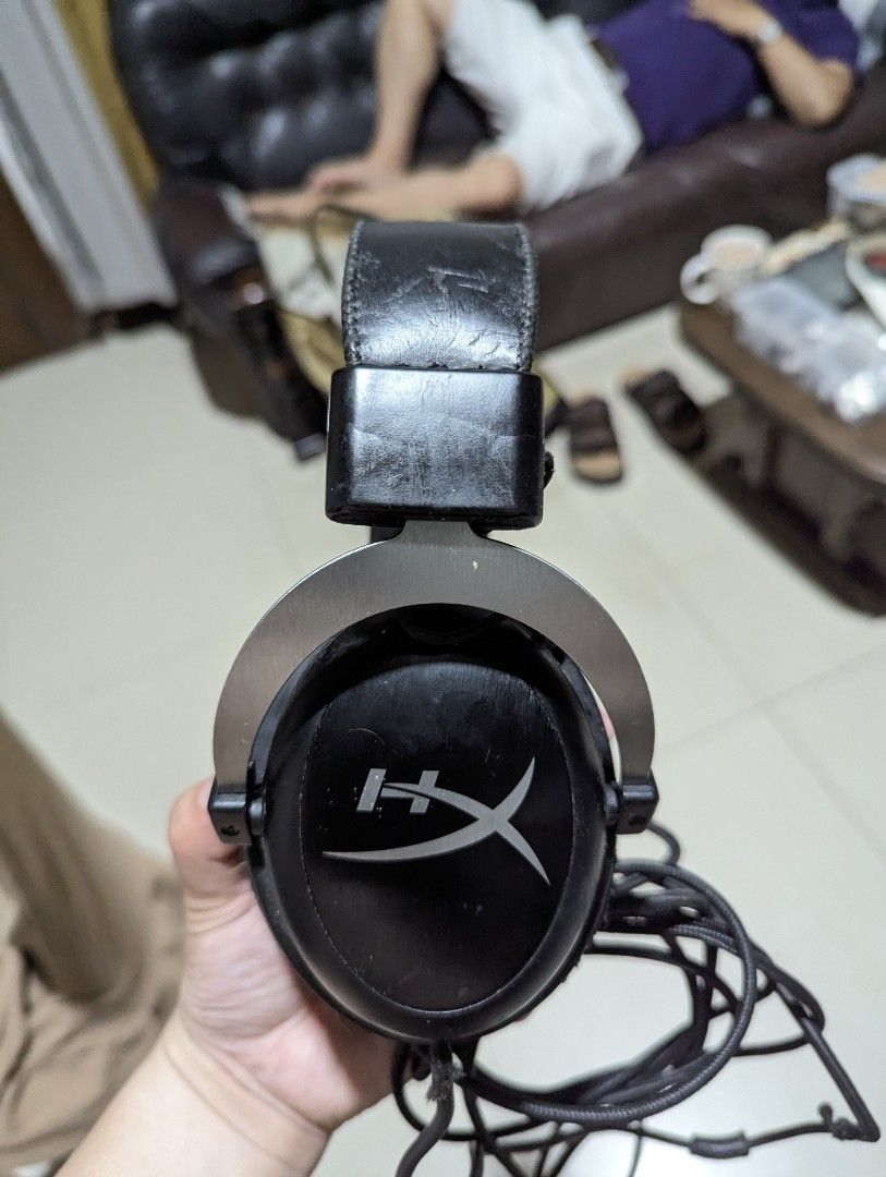 HyperX Cloud II (Category: Headphones & Headsets) located in Angeles City. Submitted by marchawkins (Listing ID 1468899168, Image 2). Description: Selling my pre-beloved HyperX Cloud II Its well-used but still 100 percent working mic is working need to clean po siguro ito since natambak na sa cabinet rfs: decluttering meetups Pampanga/tarlac/Taft DLSU or shipping.