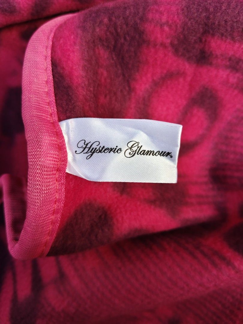 Hysteric glamour multi purpose warm blanket shawl (Category: Others Tops) located in Baguio. Submitted by archival_thrifted.ph. (Listing ID 1468796656, Image 2). Description: FOR SALE‼️ . HYSTERIC GLAMOUR MULTI PURPOSE WARM BLANKET SHAWL . EXCELLENT CONDITION .PHP 2700 PLUS SF .❌❌ COP/COD .MOP GCASH . COURIER J&T .BAGUIO AREA .DM FOR SURE BUYER TY.