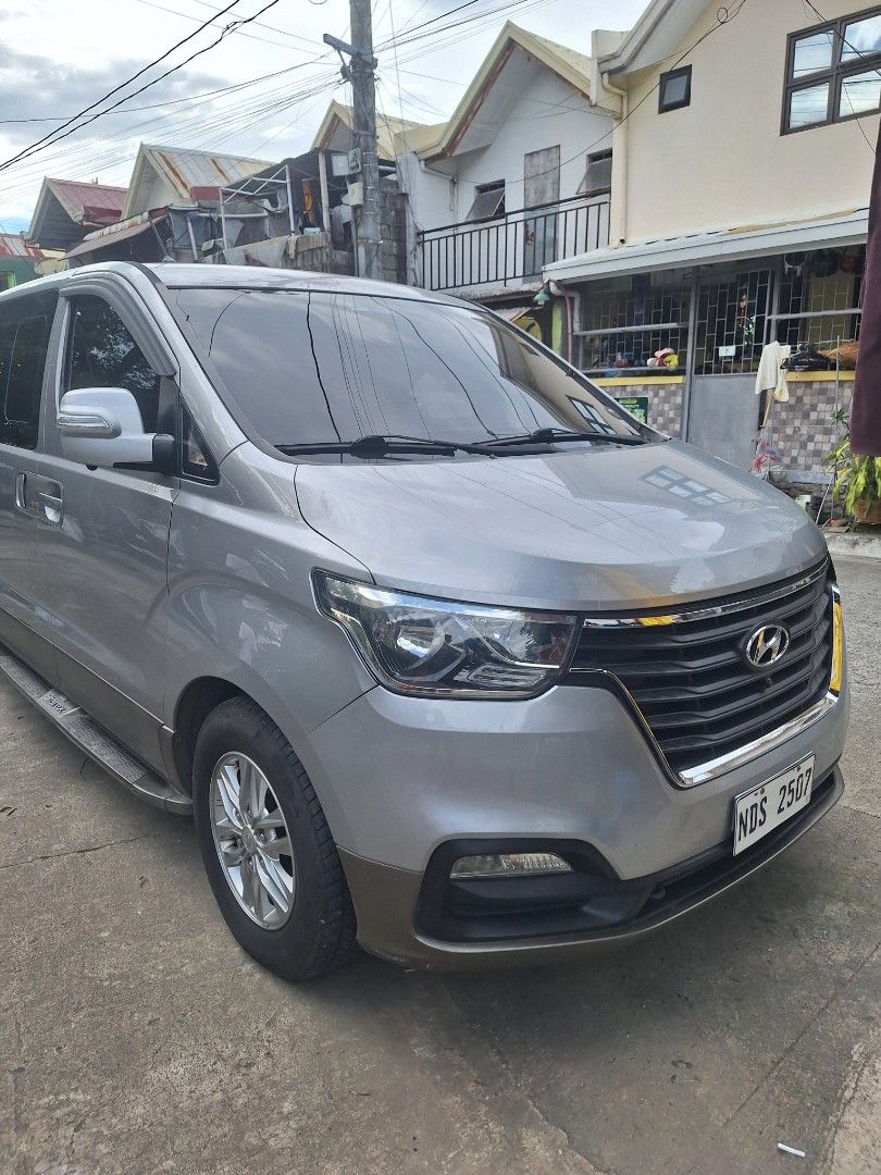 Hyundai Starex (Category: Used Cars) located in Quezon City. Submitted by abcdjanjan123 (Listing ID 1468629582, Image 2). Description: Hyundai Grand Starex Diesel 2016 acquired 98699 kilometers Second owner Facelifted to new model Santa Maria, Bulacan.