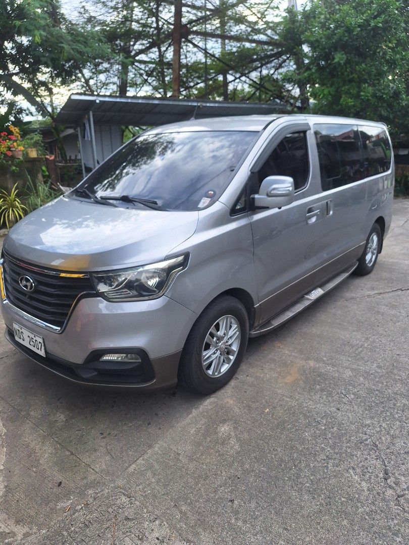 Hyundai Starex (Category: Used Cars) located in Quezon City. Submitted by abcdjanjan123 (Listing ID 1468629582, Image 1). Description: Hyundai Grand Starex Diesel 2016 acquired 98699 kilometers Second owner Facelifted to new model Santa Maria, Bulacan.