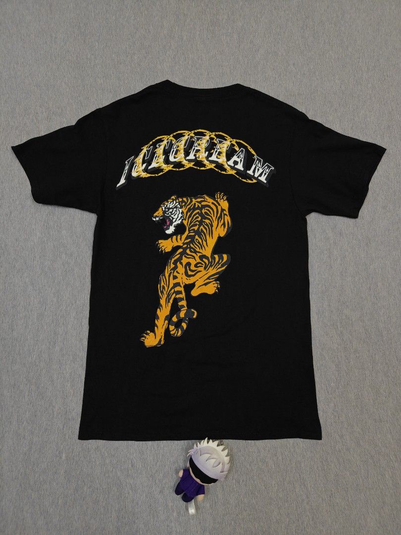 ICE CREAM BY BBC (Category: Tshirts & Polo Shirts ) located in Bacolod City. Submitted by yobibstuffs (Listing ID 1468883350, Image 3). Description: ICE CREAM BY BBC SIZE: SMALL DIMENSIONS WIDTH: 17'5 LENGTH: 27 GOOD TO EXCELLENT CONDITION NEED WASH 🧼🫧 PRICE: 999+SF OUTSIDE BACOLOD CITY 🏙️ 🌆 PM ME! 📥📥📥.