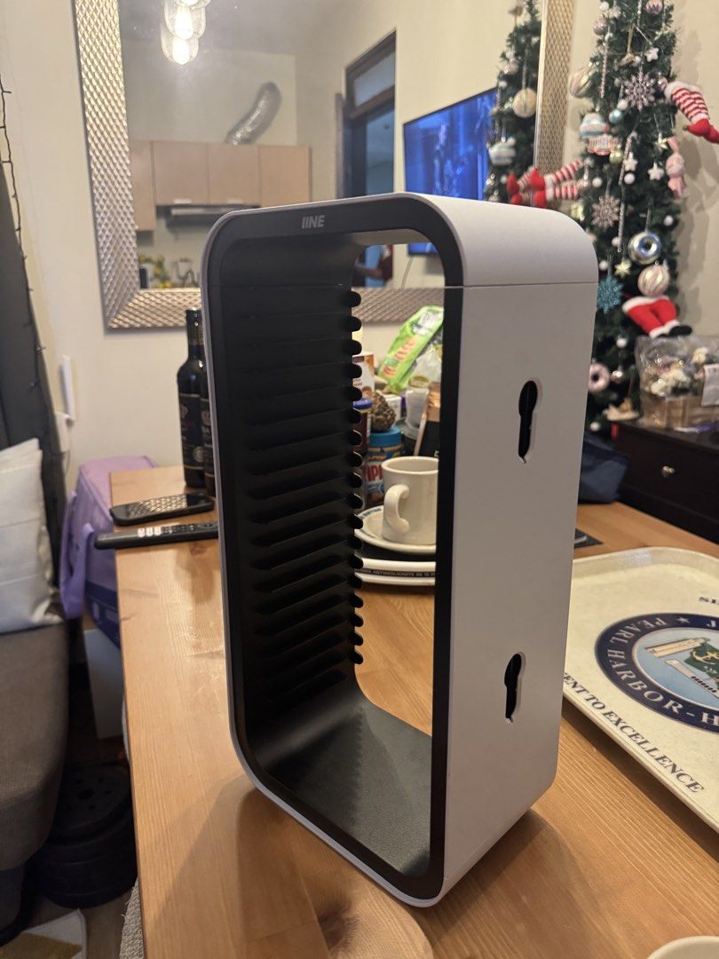 IINE PS5 Game Storage Tower Holder Stand Rack (Category: Cases & Covers) located in Manila. Submitted by alironsairo (Listing ID 1468837051, Image 1). Description: .