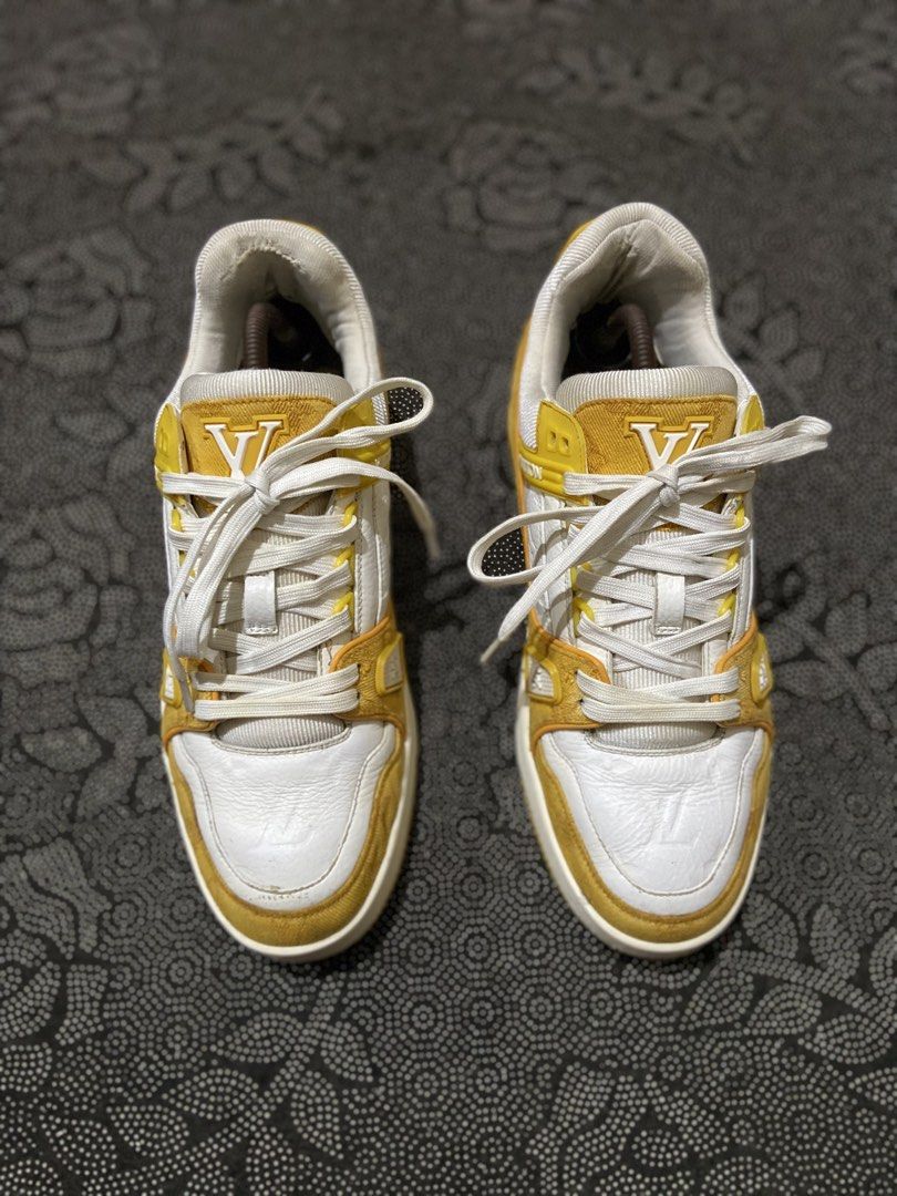 ILVI Louis Vuitton Trainer Sneaker Yellow🔥 (Category: Sneakers) located in Liloan. Submitted by kjsneaks (Listing ID 1468820901, Image 3). Description: WTS‼️ Size 9 men, 43 EUR Very good condition Sign of usage Can do shipping nationwide Dm me📥.