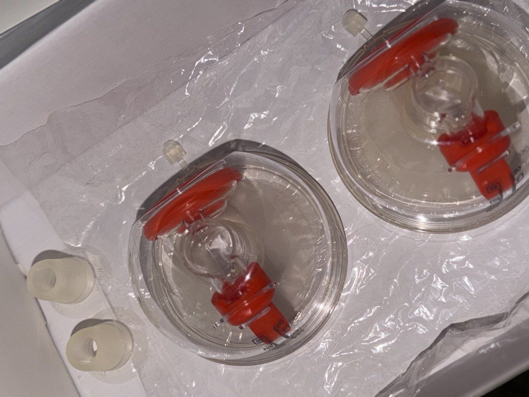 Imani iBox plus Breastpump (Category: Breastfeeding & Bottle Feeding) located in Caloocan City. Submitted by amethystlove14 (Listing ID 1468851409, Image 2). Description: Like New in Excellent Condition Imani iBox plus .