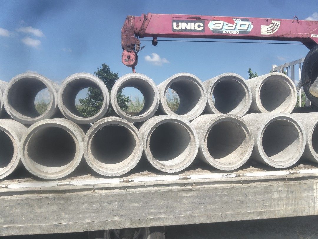 Industrial Concrete Drainage Pipes (Category: Construction & Building Materials) located in Caloocan City. Submitted by rommelvila16862 (Listing ID 1468764092, Image 1). Description: - Heavy-duty concrete pipes ideal for construction and drainage projects - Brand new and unused, stored directly at the yard - Massive bulk inventory ready for immediate transport or pickup - Multiple sizes available to suit your project needs - PM us for specific si