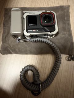 （分類：）位於 。 由 cyrussy11 提交（商品編號 1468846408，圖片 1）。簡介： 。