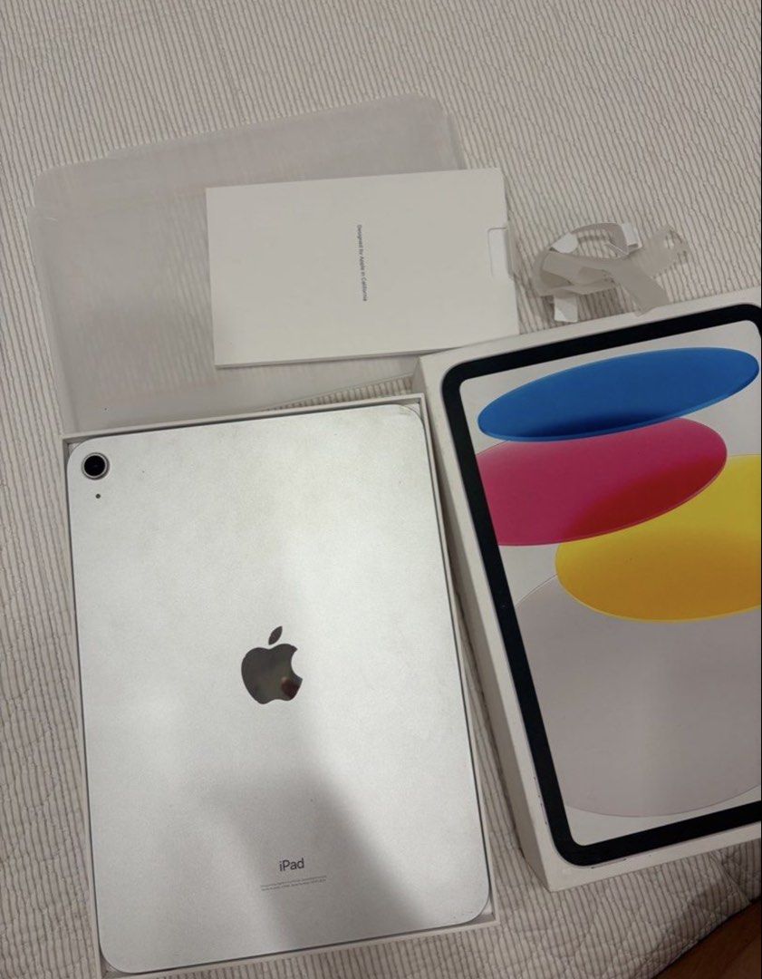 iPad (Category: iPad) located in Port Klang. Submitted by baby.wonders (Listing ID 1468789218, Image 3). Description: 64GB.