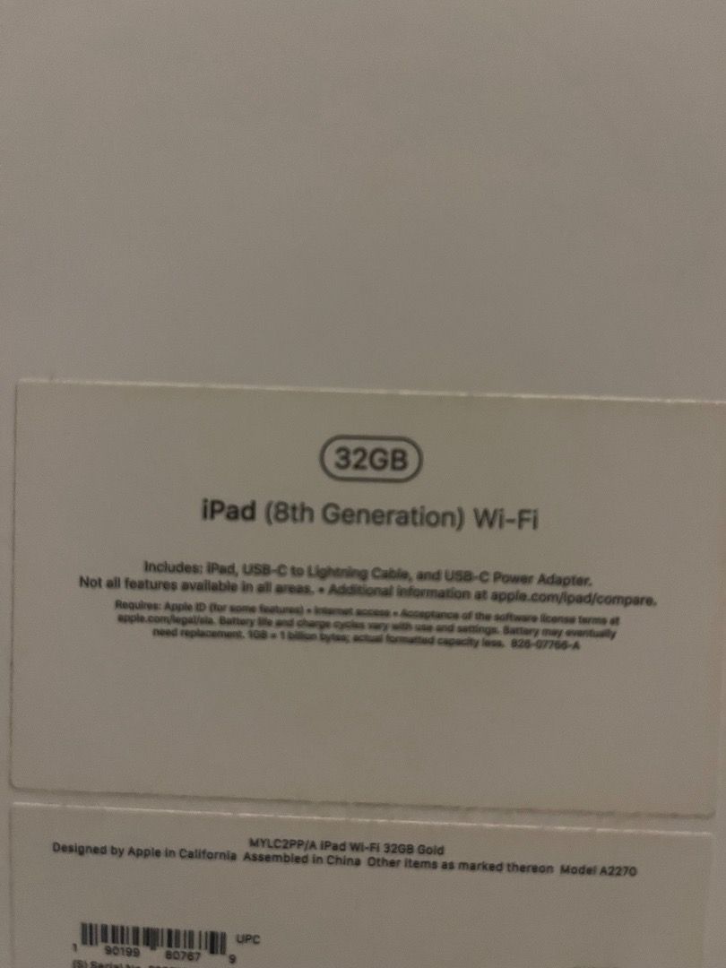 Ipad 32gb 8th gen (Category: iPad) located in Makati City. Submitted by byebyebuybuy (Listing ID 1468771350, Image 1). Description: Barely used, always with a case and tempered glass. No case, no charger, with box RFS: upgrading.