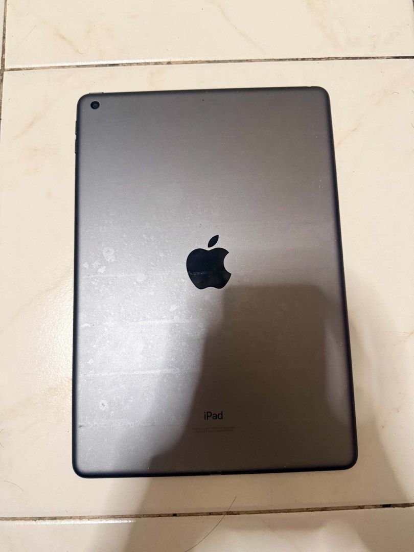 IPAD 9th gen (Category: iPad) located in Manila. Submitted by kyleraawr (Listing ID 1468757375, Image 2). Description: 📱 FOR SALE: Apple iPad 9th Generation ✅ Model: iPad 9th Gen (2021) ✅ Storage: [64GB] ✅ Connectivity: [Wi-Fi] ✅ Color: [Space Gray] ✅ Battery condition: [100% batt lasts for 2 hrs] ✅ Physical condition: [Minor scratches, WITH tempered glass] ✅ Included accessories: [WITH charger] 💰 Selling Price: ₱9999 📍 Location: Near UST-Mani
